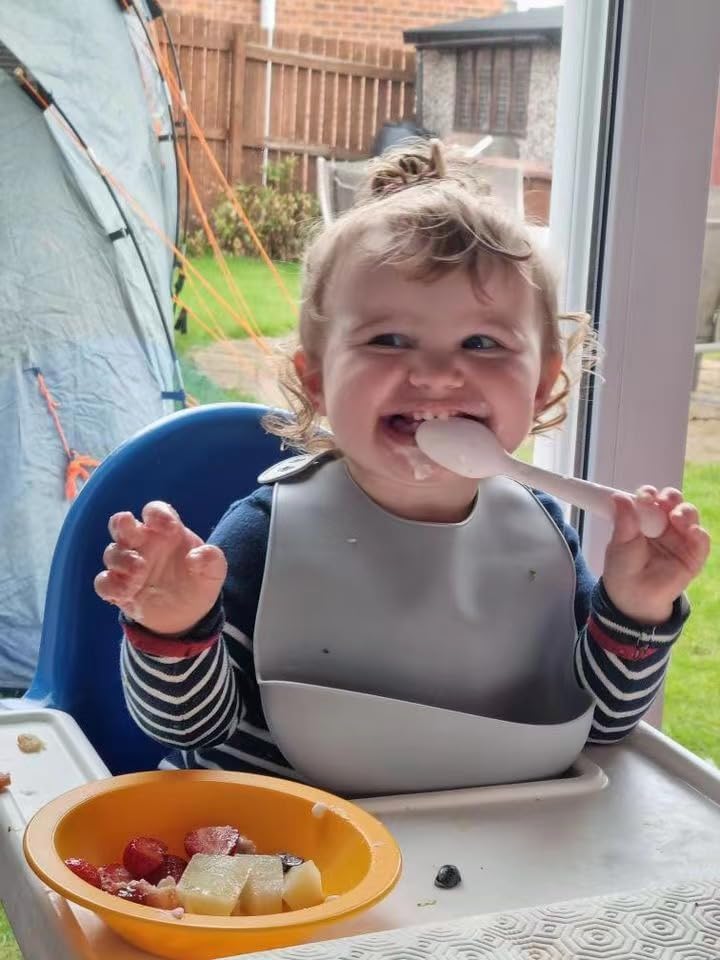 PandaEar Bavoir pour Bébé en Silicone| Lot de 3 Imperméable Ultra Fins et Léger Bavoirs pour les repas en Silicone pour Bébés et Tout-petits| Ajustable, Facile à Nettoyer